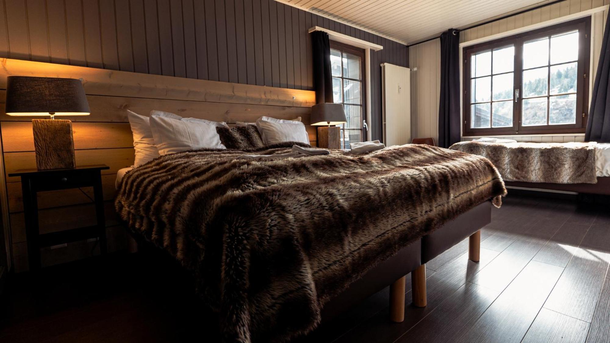 Champoussin Lodge Bagian luar foto