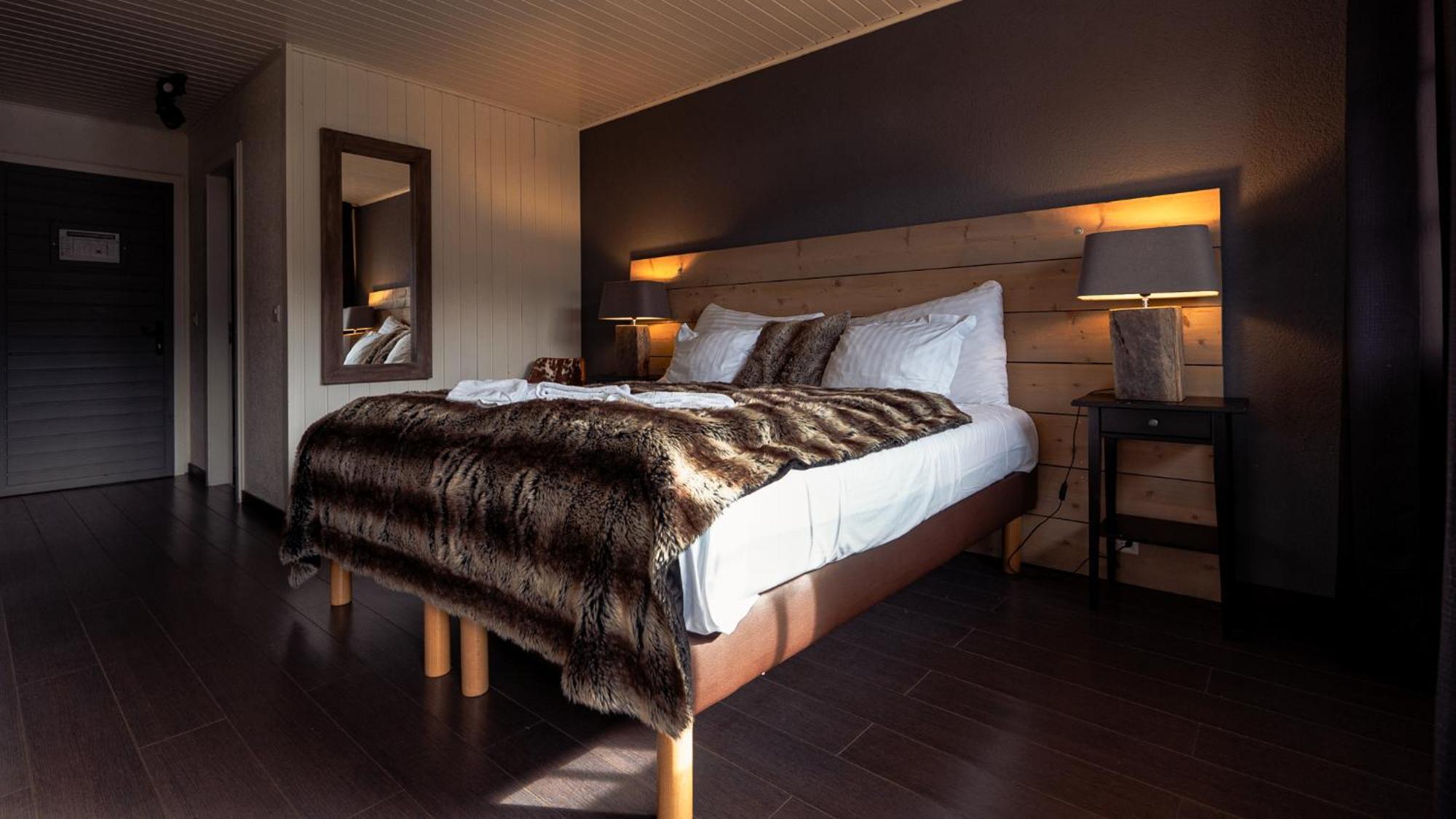 Champoussin Lodge Bagian luar foto