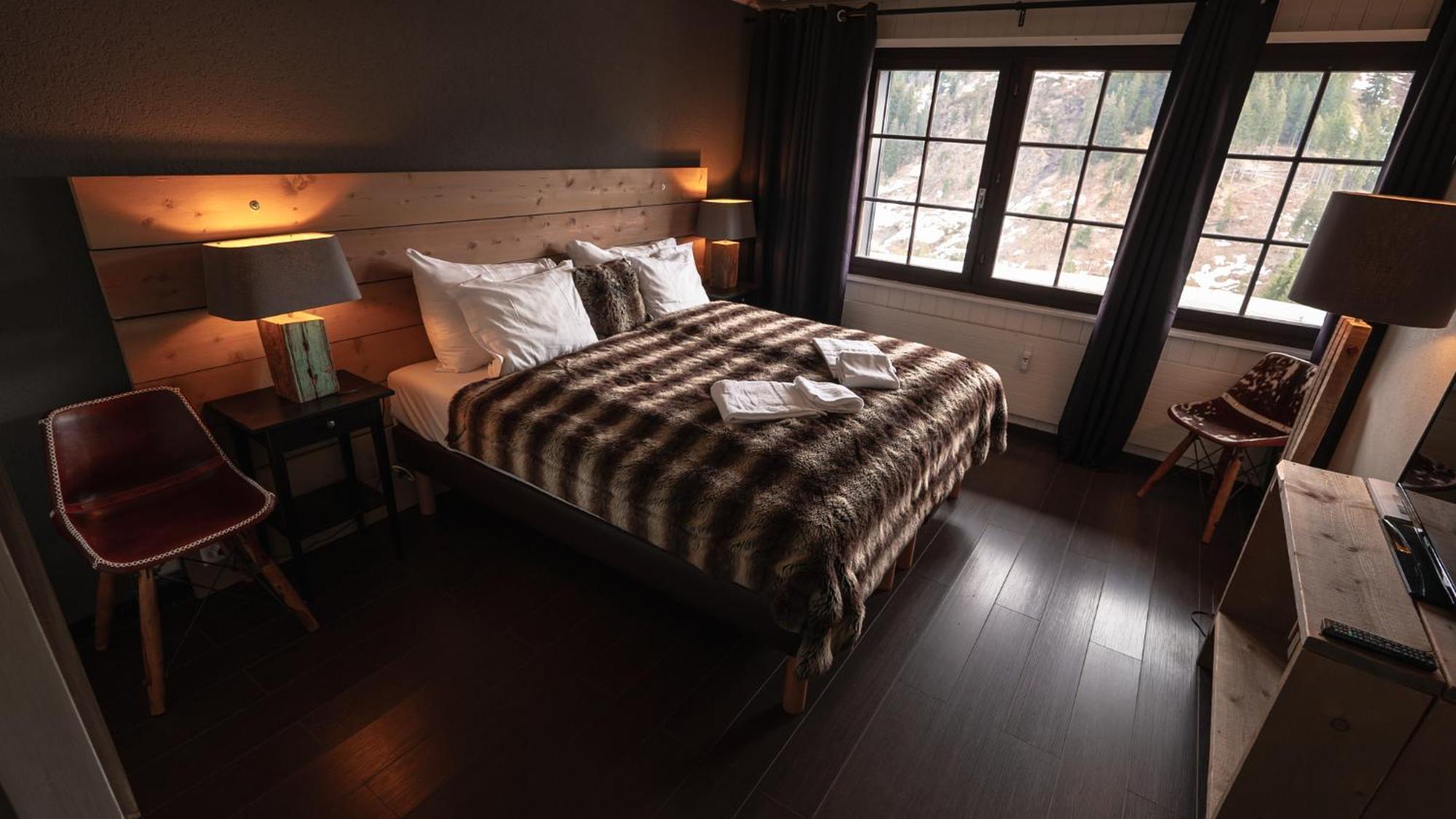 Champoussin Lodge Bagian luar foto