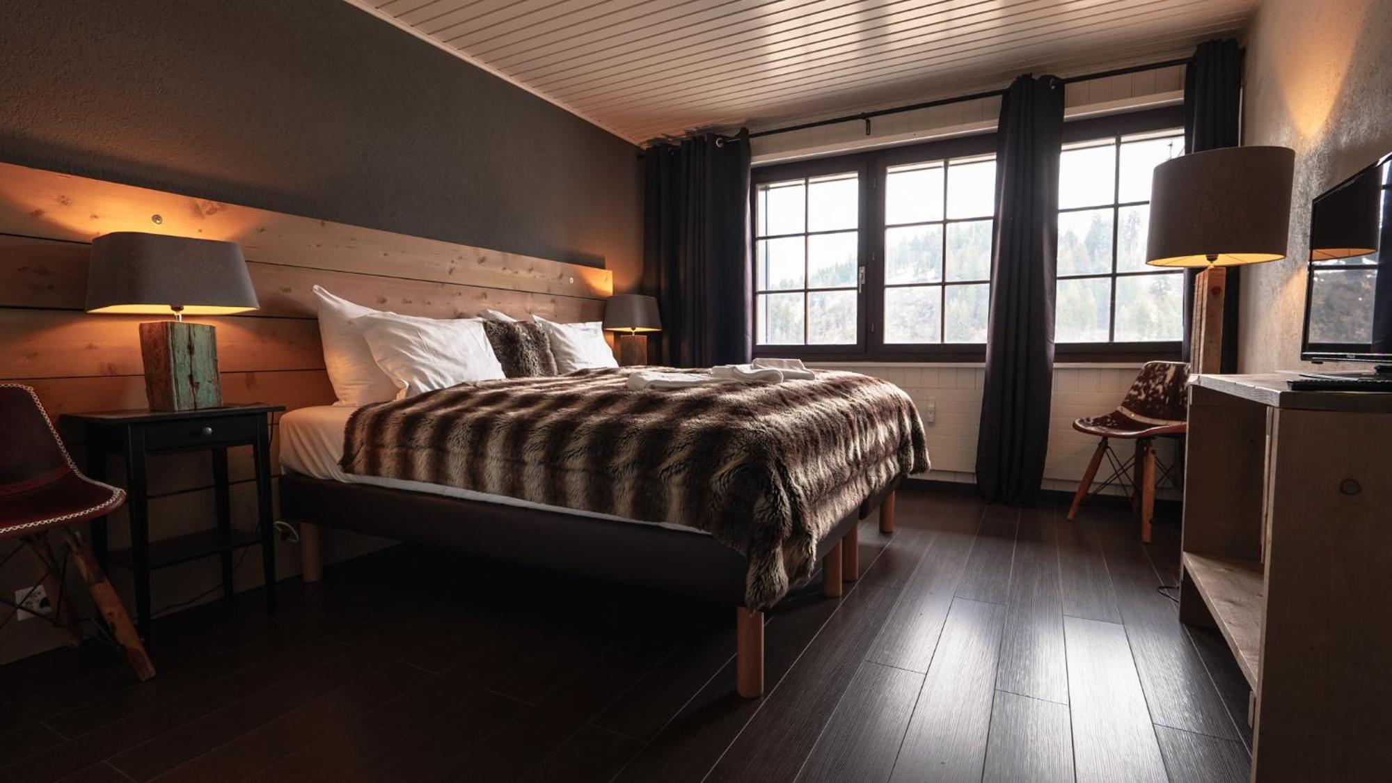Champoussin Lodge Bagian luar foto
