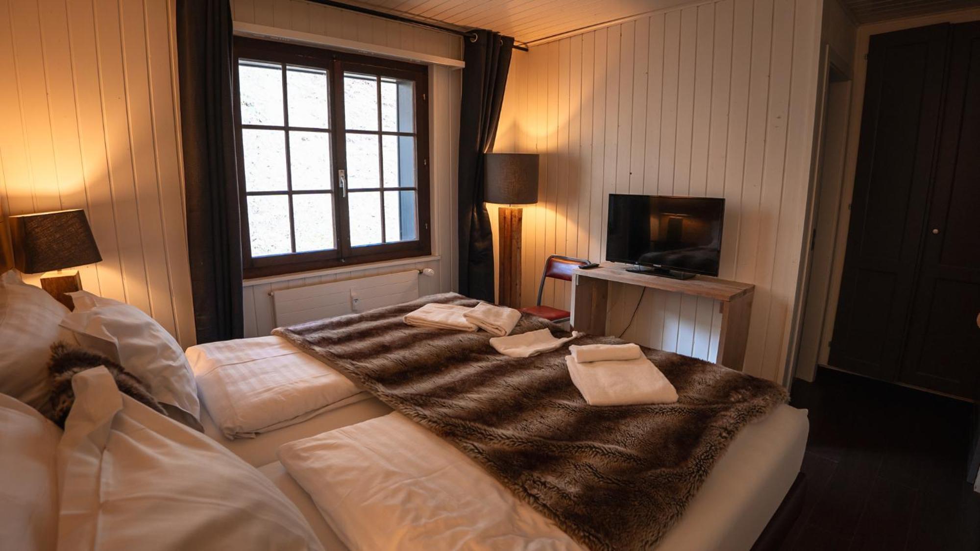 Champoussin Lodge Bagian luar foto