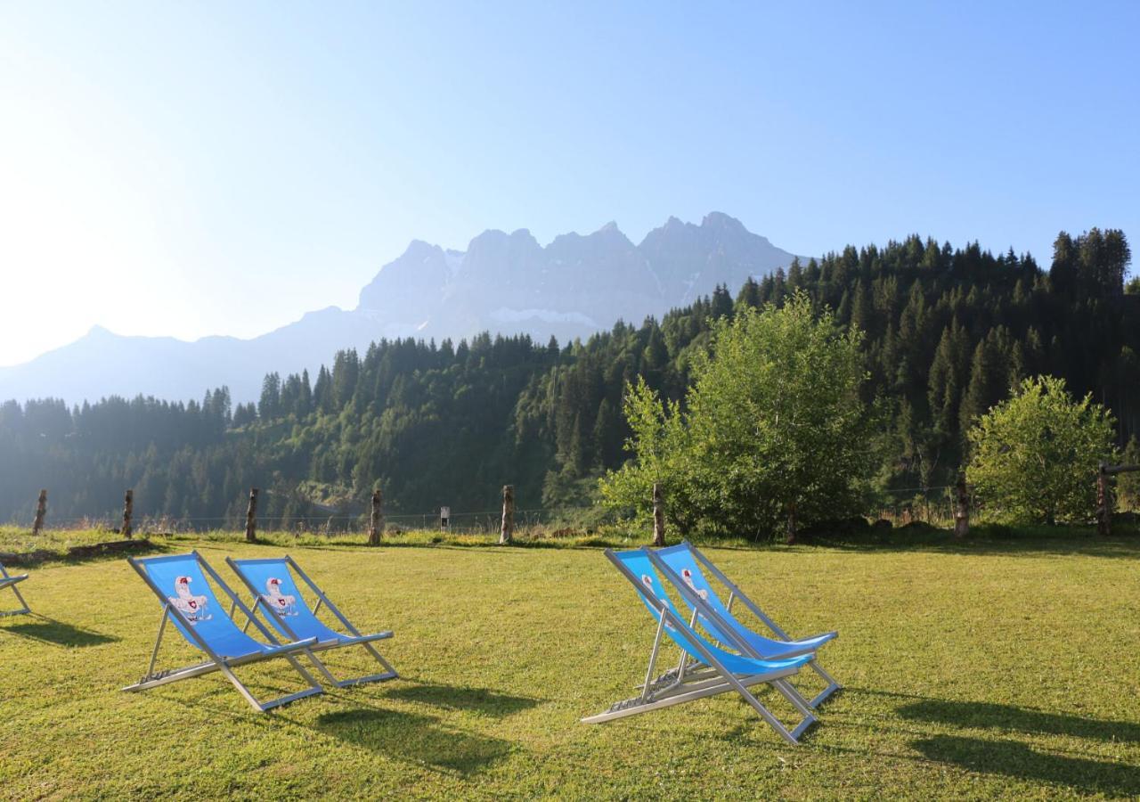 Champoussin Lodge Bagian luar foto